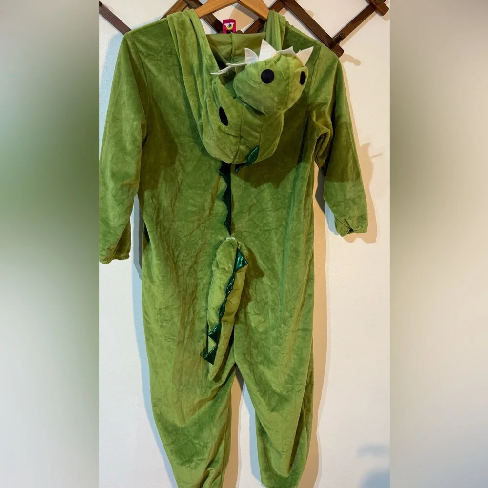 Dinosaur green and yellow Kids Costume size Large in EUC detachable tail hood